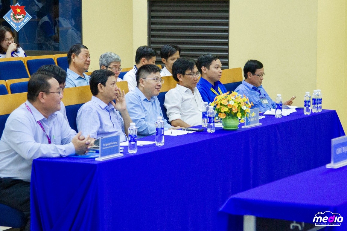 Hình ảnh hội nghị 11